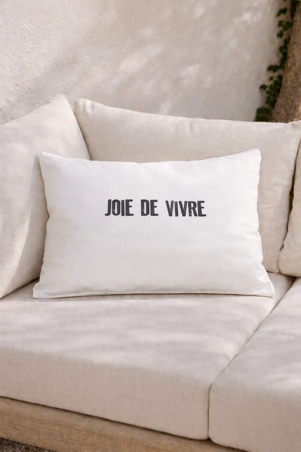 Buitenkussen “Joie de Vivre” – UV-bestendig & waterafstotend tuinkussen