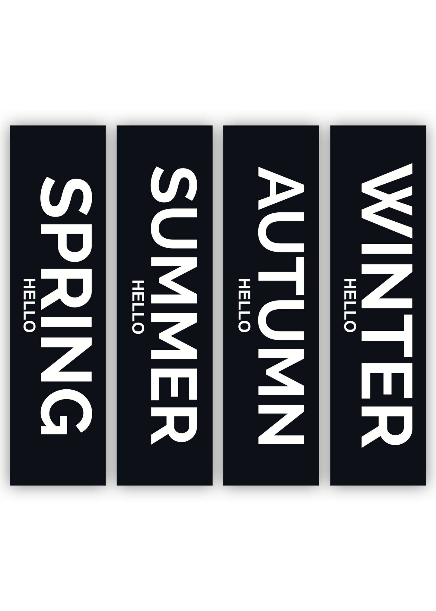 huisje van sanne langwerpige poster 4 seizoenen pakket zwart wit met tekst hello spring, summer, autumn en winter.