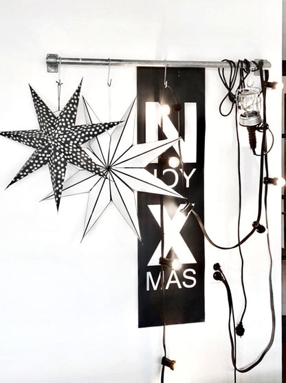 HUISJEVANSANNE langwerpige kerst poster zwart met witte letters njoy xmas