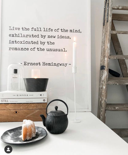 huisjevansanne poster zwart wit met tekst inspirerende quote Hemingway